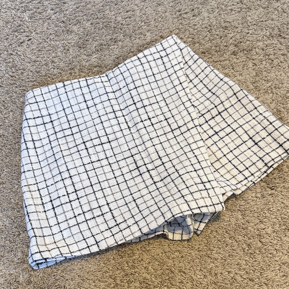 Abercrombie & Fitch Plaid Skort